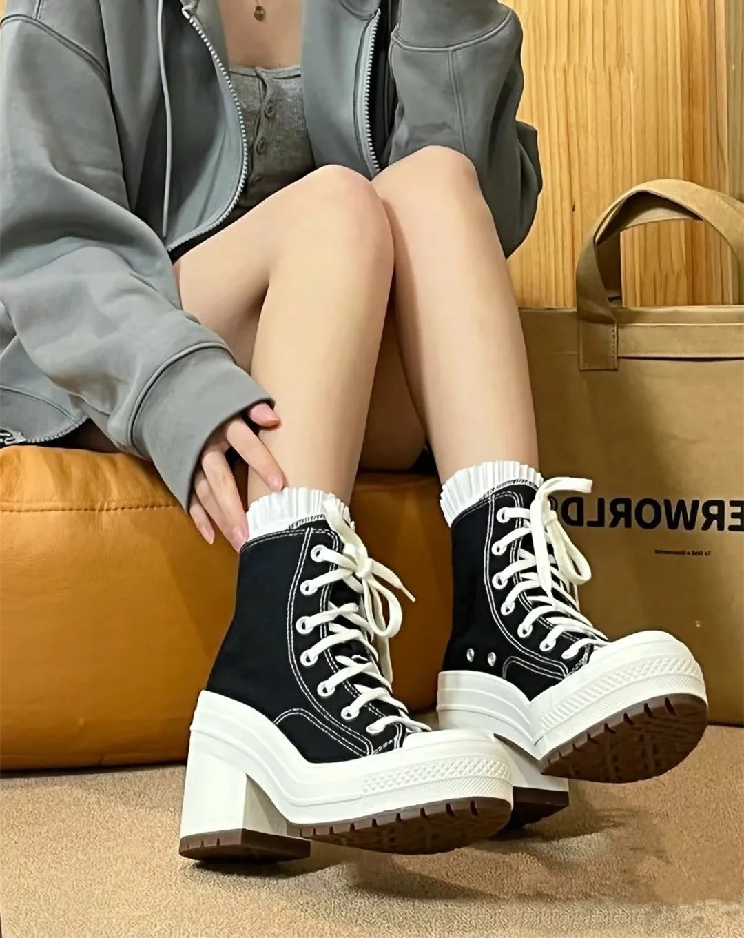 Klassische Damen-Plateau-Turnschuhe, Segeltuchschuhe, personalisierte Luxus-Absätze, Skateboard, Schnürung, Freizeitschuhe, modische Outdoor-Turnschuhe – Detail 11