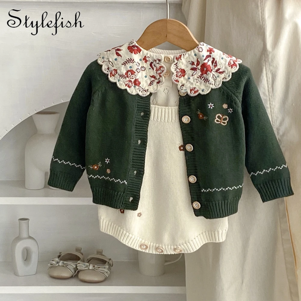 Autumn new 0-3 year old baby clothing for girls with contrasting colors, embroidered cotton knit sweater jacket+jumpsuit