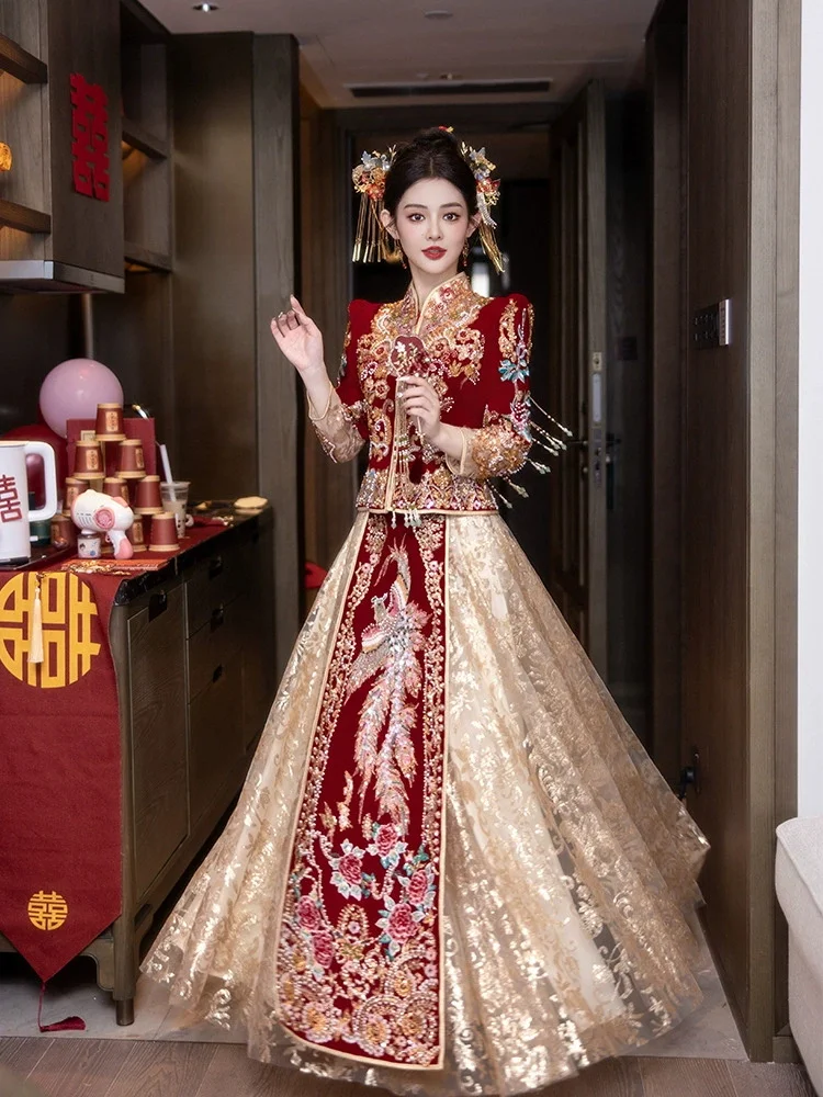2025 Spring New Embroidered Phoenix Xiuhe New Tassels Chinese Wedding Dress Slimming Dragon and Phoenix Coat Toasting Dress