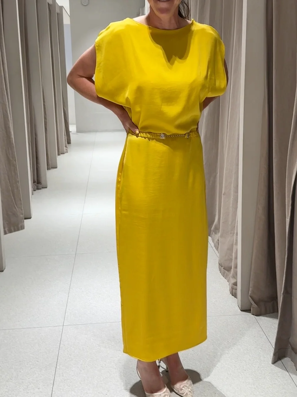 

Satin texture dress fashion with belt yellow women's long skirt elegant sleeveless midi dress new style women's evening dress