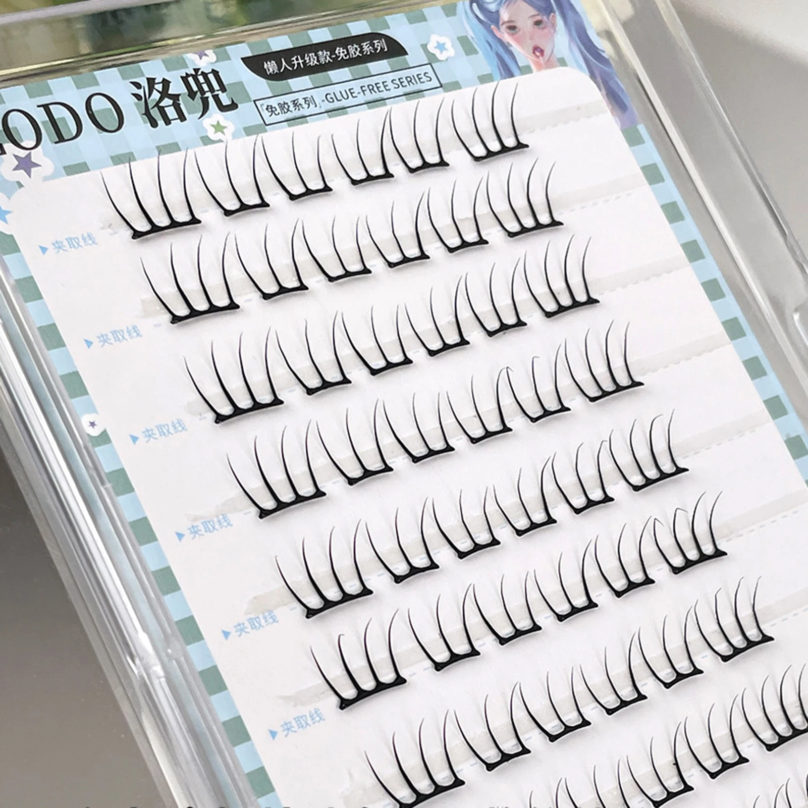 Korean Style U Shape False Eyelashes Natural Wispy Individual Lash extenstion for Pure Desire Makeup Girl Group Look