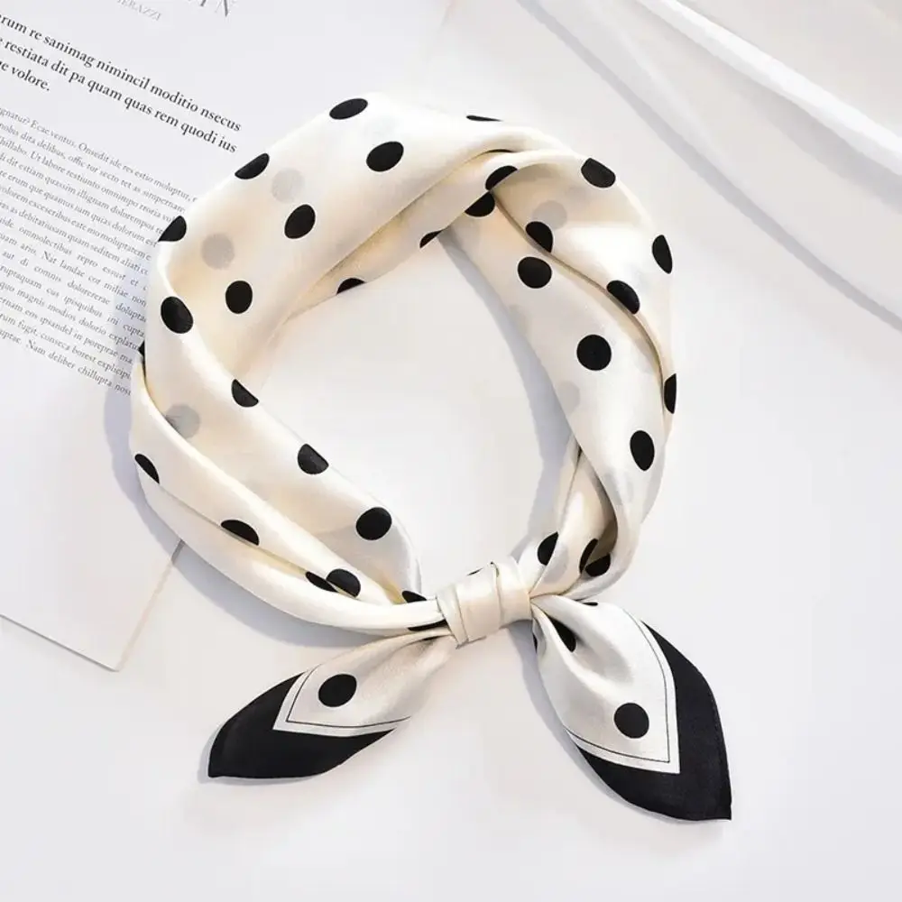 Gifts 70X70CM Women's Printed Square Scarf Shawls Scarves Multifunctional Imitation Silk Scarfs Wrap Satin Fashion Scarfs