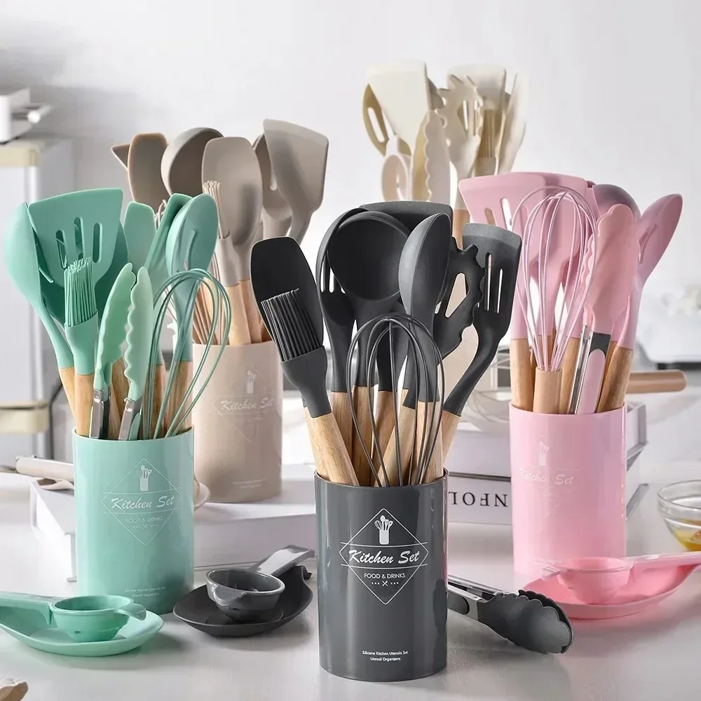 12-piece non-stick cooking spoon set with wooden handles, silicone cookware, heat-resistant kitchen tools storage container.