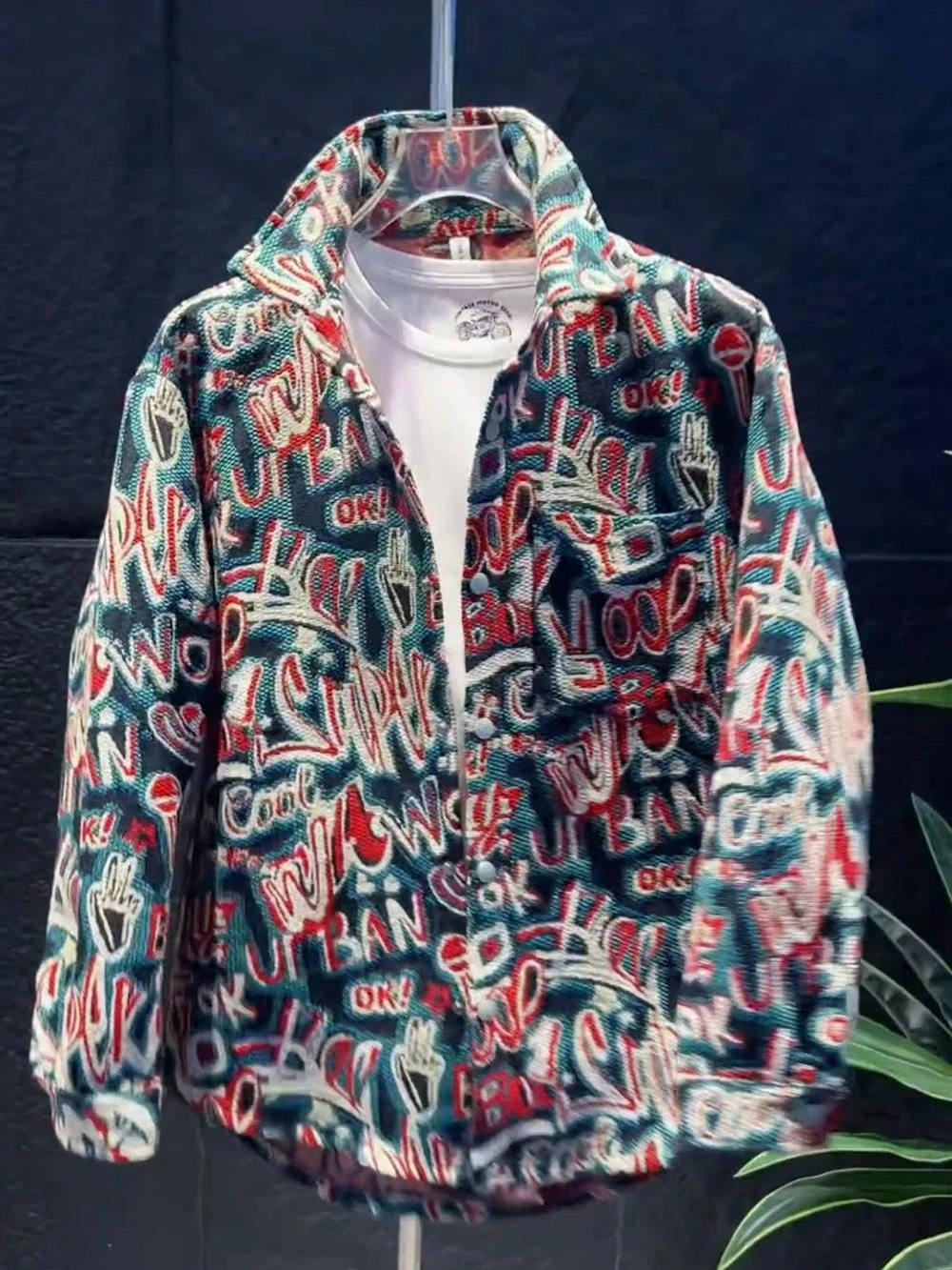 

Autumn Winter New Sle Color Woven Embroidered Lapel Little Bla Dr Casual Loose Men's Jaet Faionable Versatile Oute...