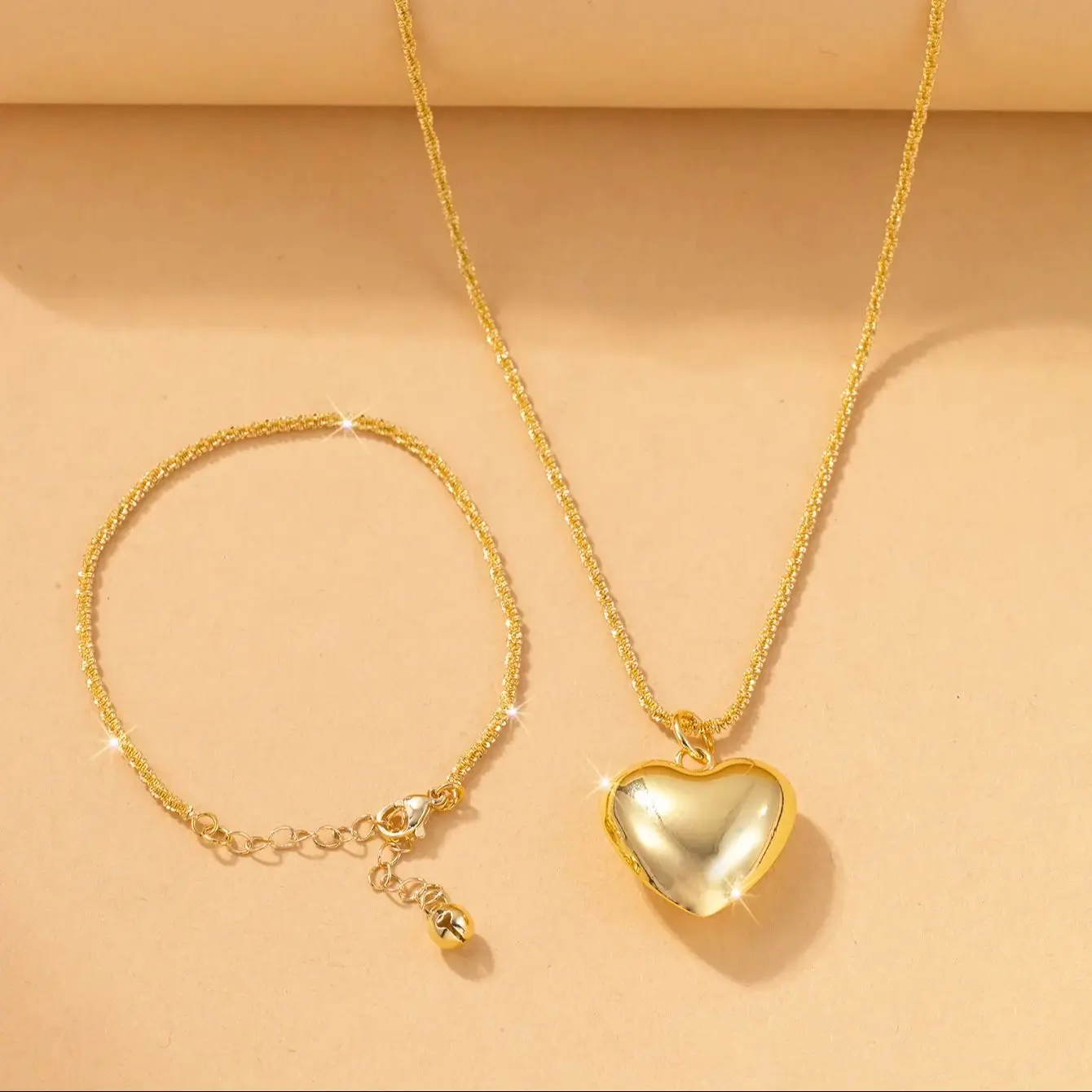 

ESALE Hot Selling Starry Sparkling Heart Pendants Necklace Set with 2-piece Women's Minimalist Chain Jewelry Accessories