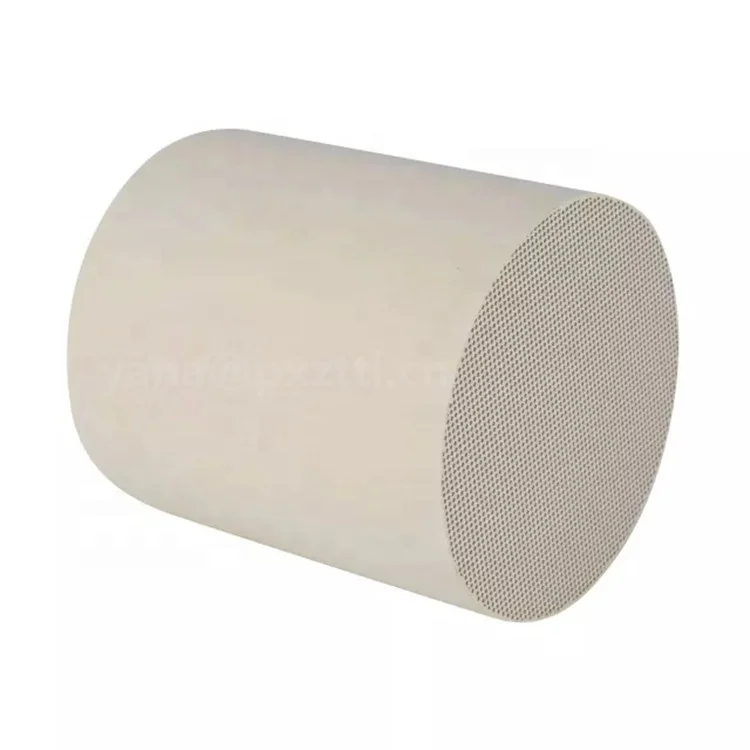 White Extruder Honeycomb Ceramic Monolith Catalyst Support