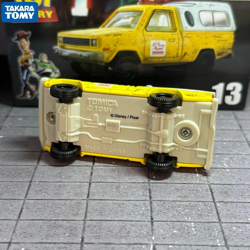 HOT Takara Tomy Tomica Unlimited 13 Toy Story Pizza Planet Truck Diecast Alloy Car Model Collectible Vehicle Display
