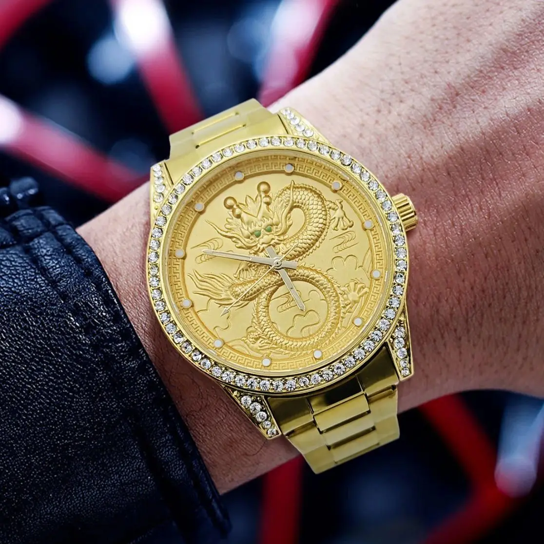 

Domineering Golden Dragon Embossed Watch for Men, Gold Strap Quartz Watch, Diamond-Encrusted Bezel, Dragon Pattern Dial, Chinese Style Business Model, High-Value Light Luxury Men's Watch