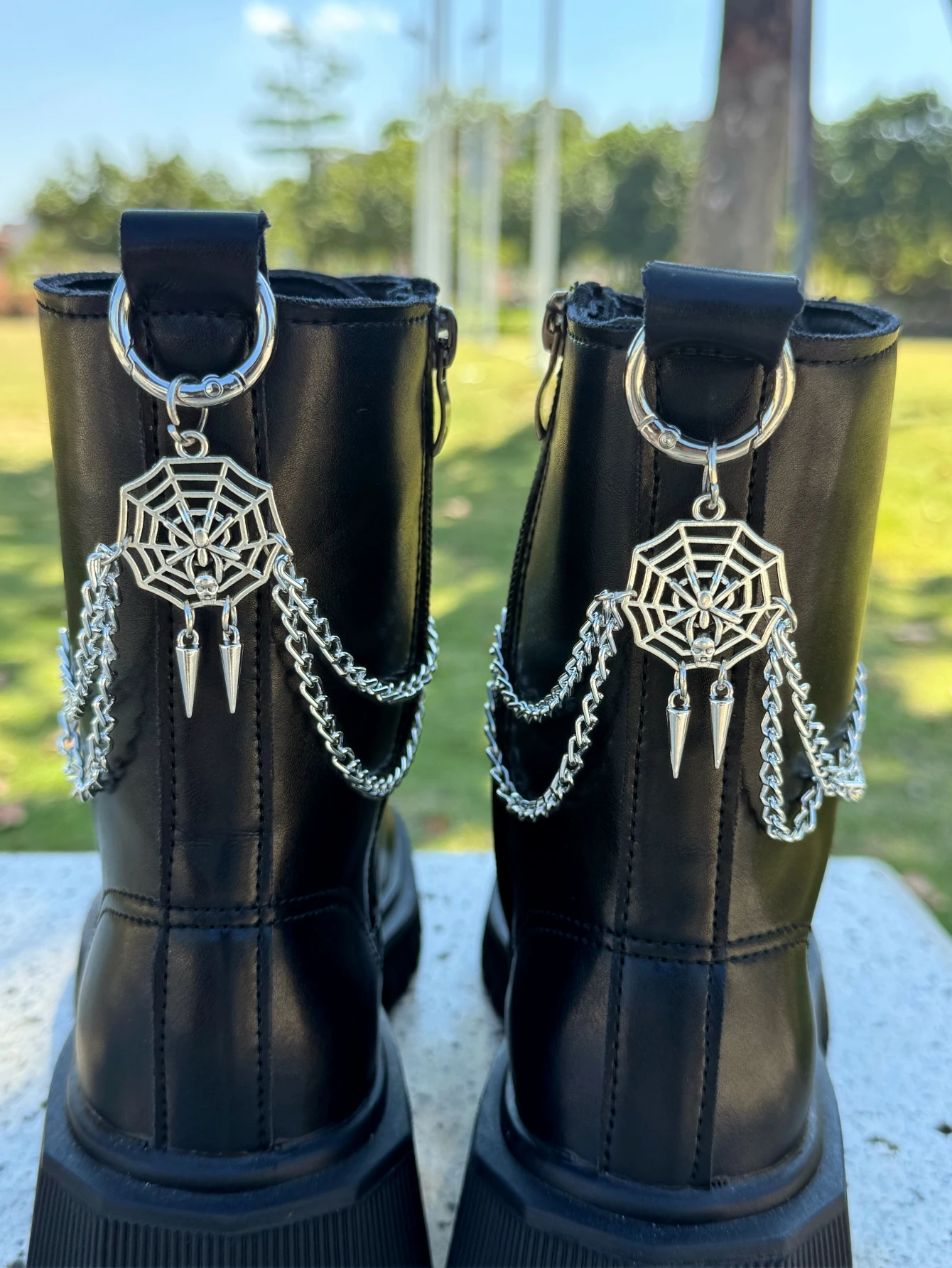 2 pieces of spider web rivet decorative chain - DIY detachable shoe accessory, shoe accessory piece, holiday gift