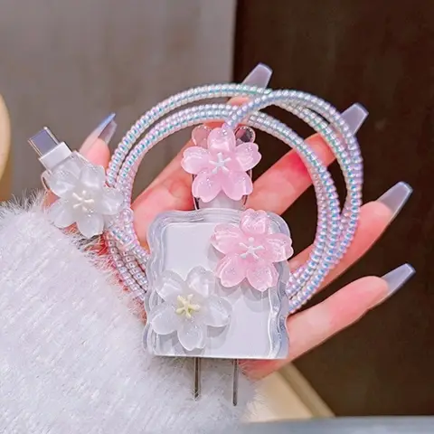 Lyxigt sött 3D rosa vitt kronblad blomma transparent USB-skyddsfodral för iPhone 18W-20W datalinjehuvudsladd snabbladdningsfodral 8 best sales USB-dongelns plasthölje - №7