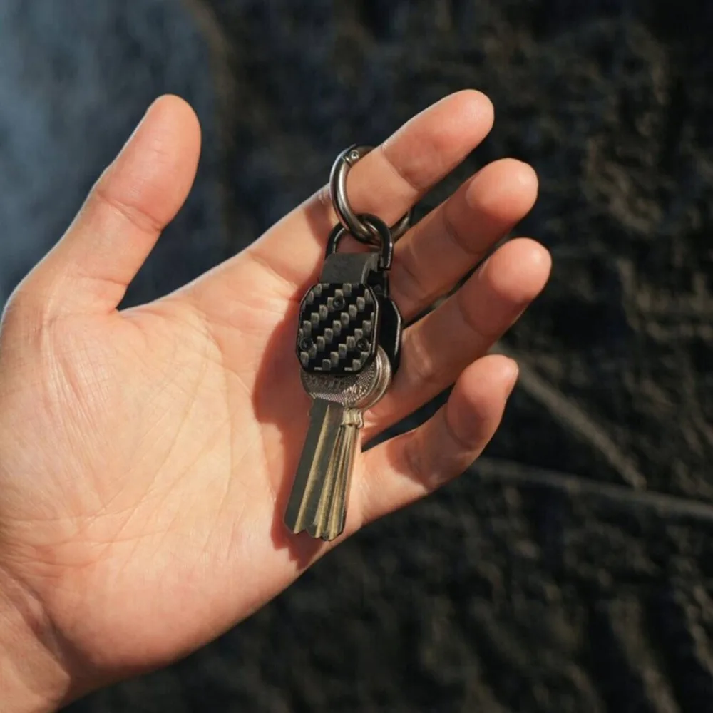 Portable Mini Key Organizer Holds 2-6 Keys Black Green Keychain Holder Aluminum Alloy Key Chain for Universal Size