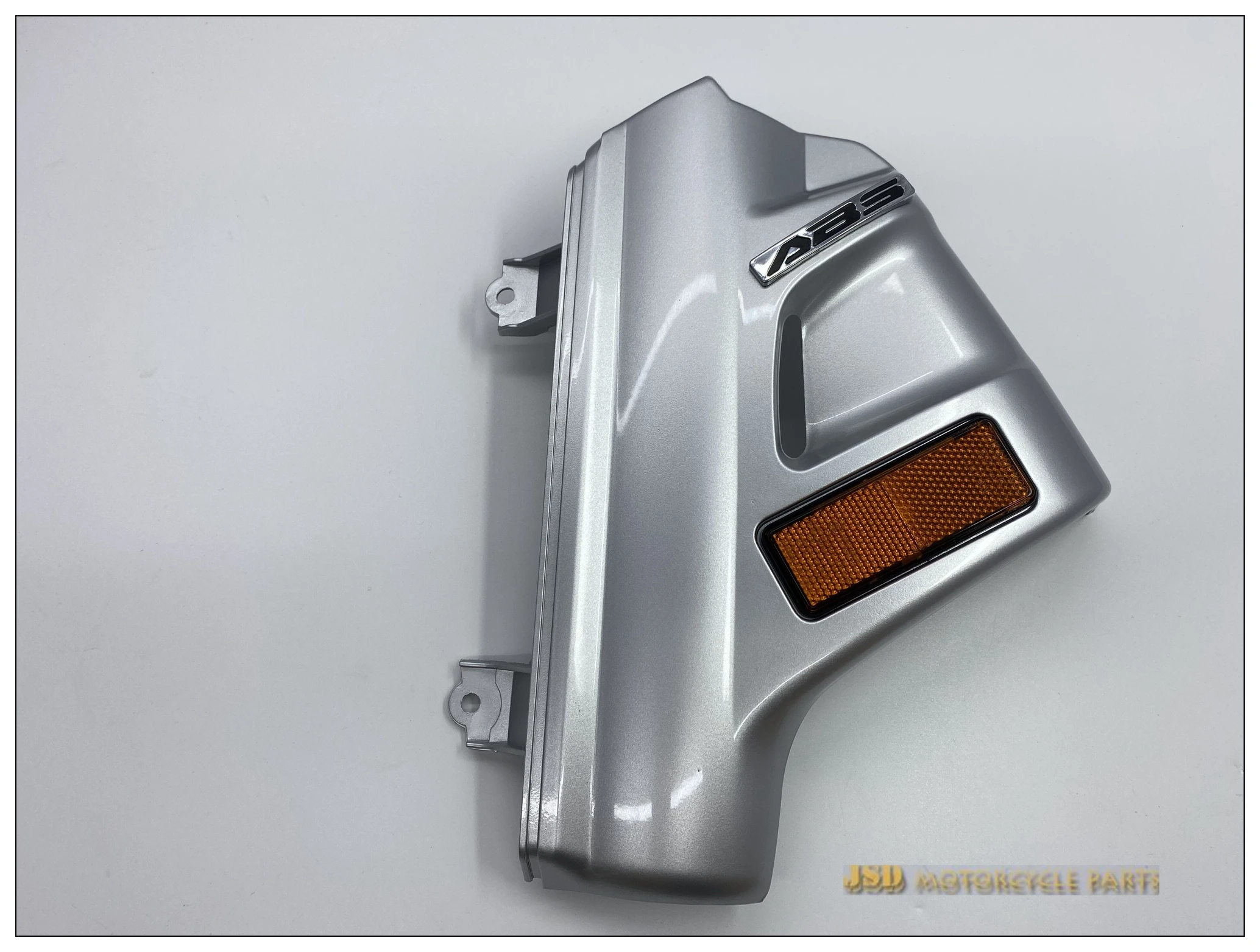 Applicable to Jinyi gl1800 f6b (2012-2017) caliper cover / shock absorber cover