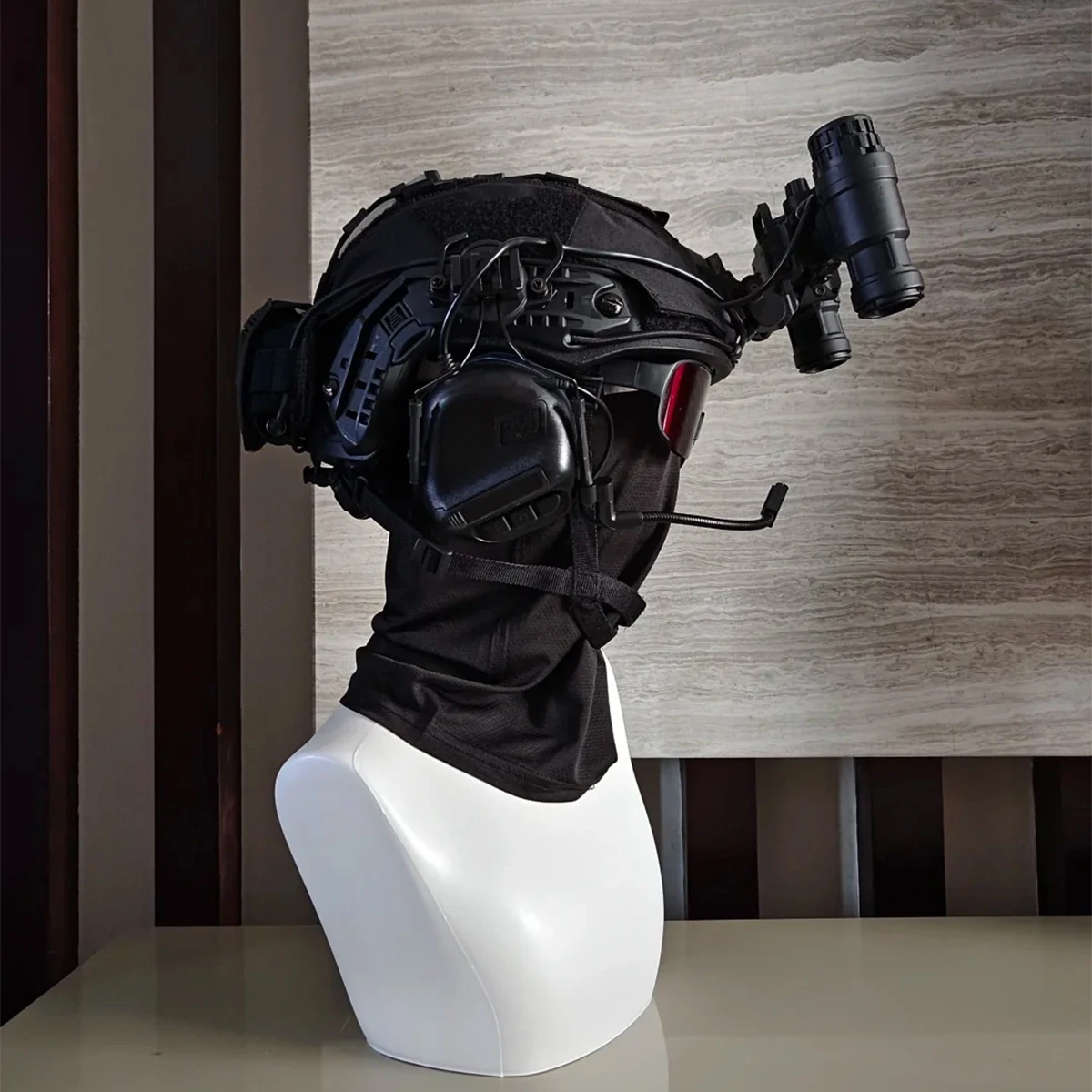 مجموعة خوذات تكتيكية مع سماعة رأس للاتصالات طراز NVG قناع وجه لألعاب كرات الطلاء CS Airsoft معدات الرماية التأثيرية