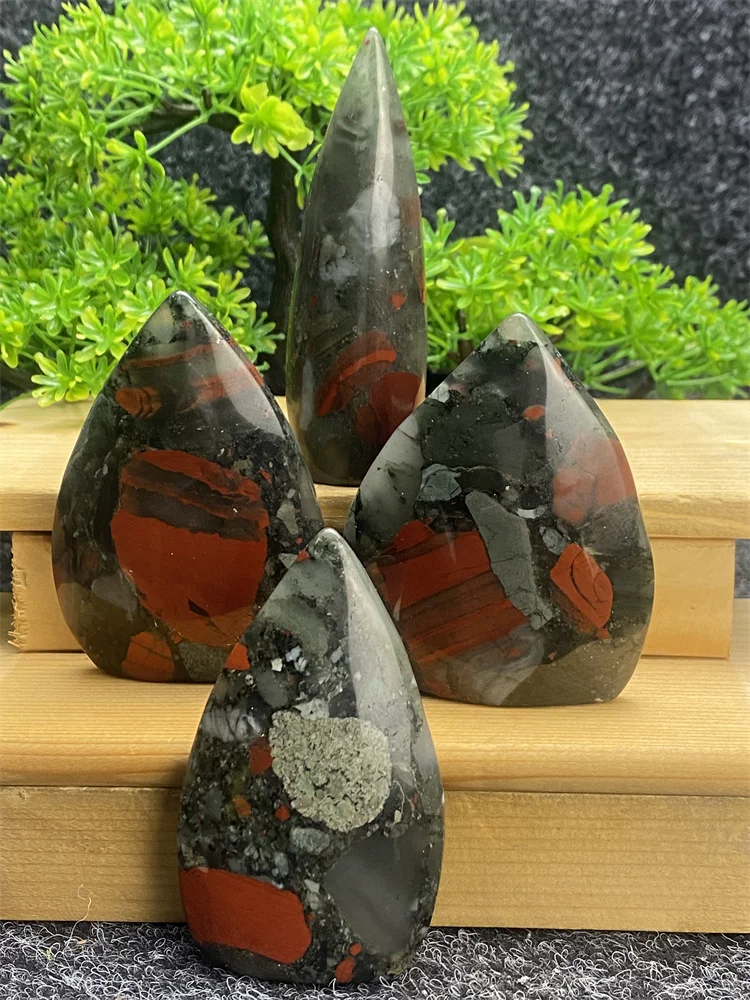 

1pc Natural Beautiful Blood Stone Free Torch Reiki Healing Ore Shape Specimen Chakra Home Decor Holiday Gift