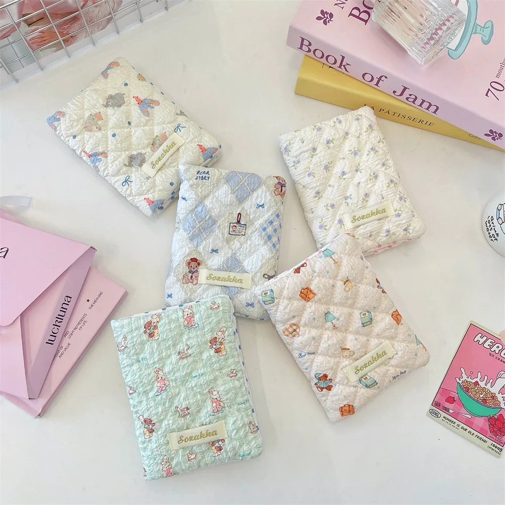 

New Cartoon Embossed Travel Ticket Card Holder with Multi-Card Slots Multifunctional Certificates Passport Bag Card Wallet