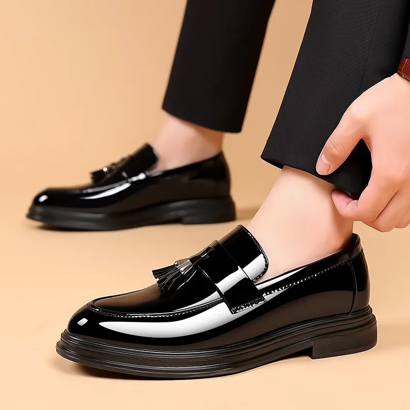 

Men's Dress Shoes Business Leather Shoes Slip on Comfortable Casual Shoes Soft Sole Black Wedding Shoe Plus Size Office Loafers