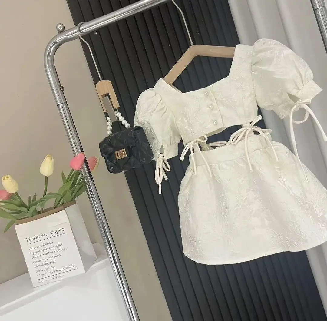 

Летняя повседневная детская одежда для детей от 2 до 7 лет, модное платье принцессы с завязками для маленьких девочек, платье с пышными рукавами для малышей, платье с квадратным воротником