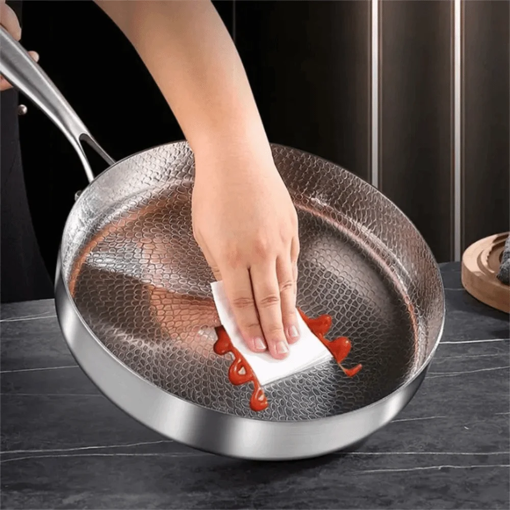 Titanium Alloy Hammered Texture Frying Pan Fast Heating Uncoated Non-stick Pot Wear-resistant Scratch Resistant Fried Wok