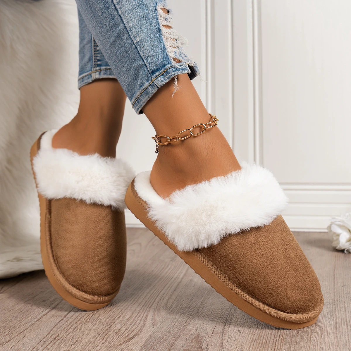 Women's Fashionable Home Slippers, Comfortable and Warm Thick-Soled Bedroom Slippers for Autumn and Winter view 5