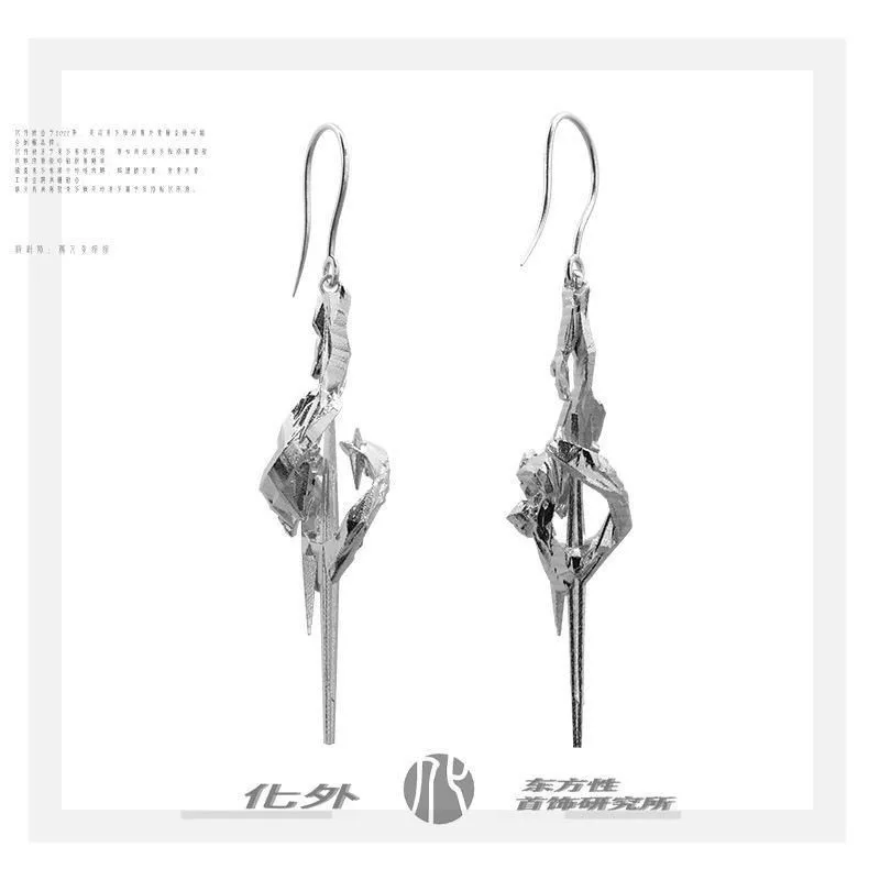 The Original Design of the New Chinese Style National Style Earrings Pioneer Niche Unique Temperament Cyberpunk Abstract Earring