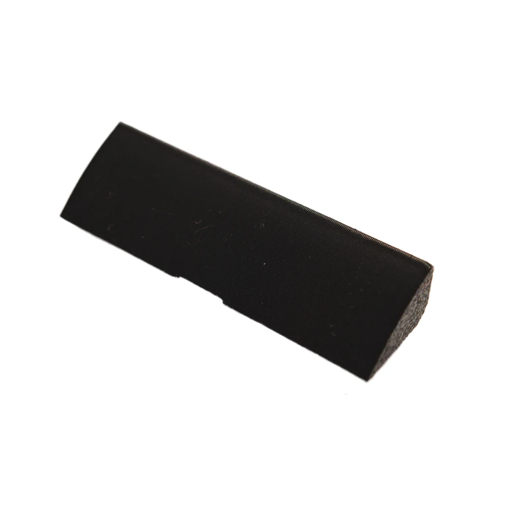 Рисунок 6 - Заглушки порта защиты от пыли