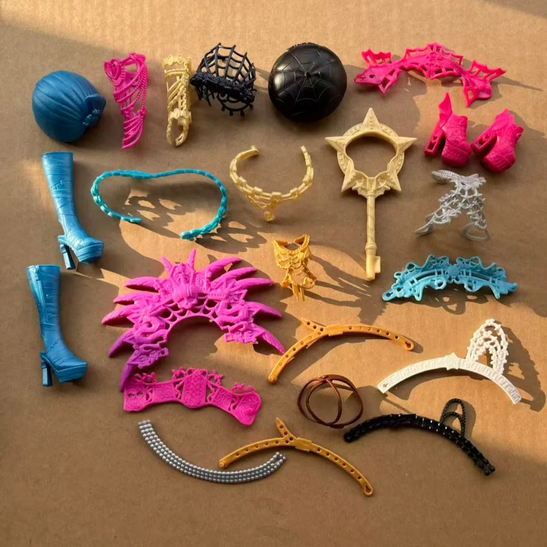 DIY Monster-Puppen-Teile: Original-Zubehörset mit Hüten, Zauberstäben, Gürteln, Handringen, individuellen Hemden und Bändern für kreatives Basteln – Detail 27