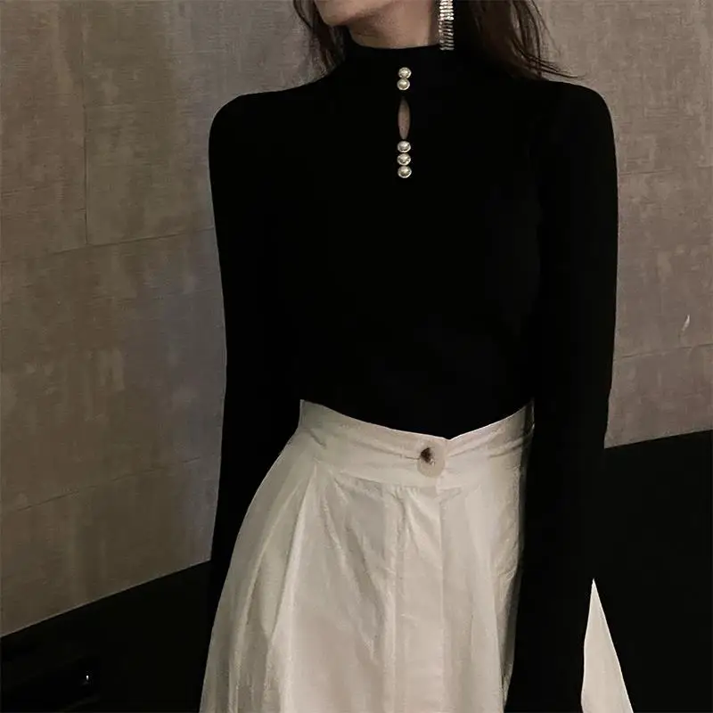 Female 2024 Spring and Autumn Black Half High Collar Bottom Shirt New Retro Soft and Lazy Style Bottom Knitted Top T-shirt