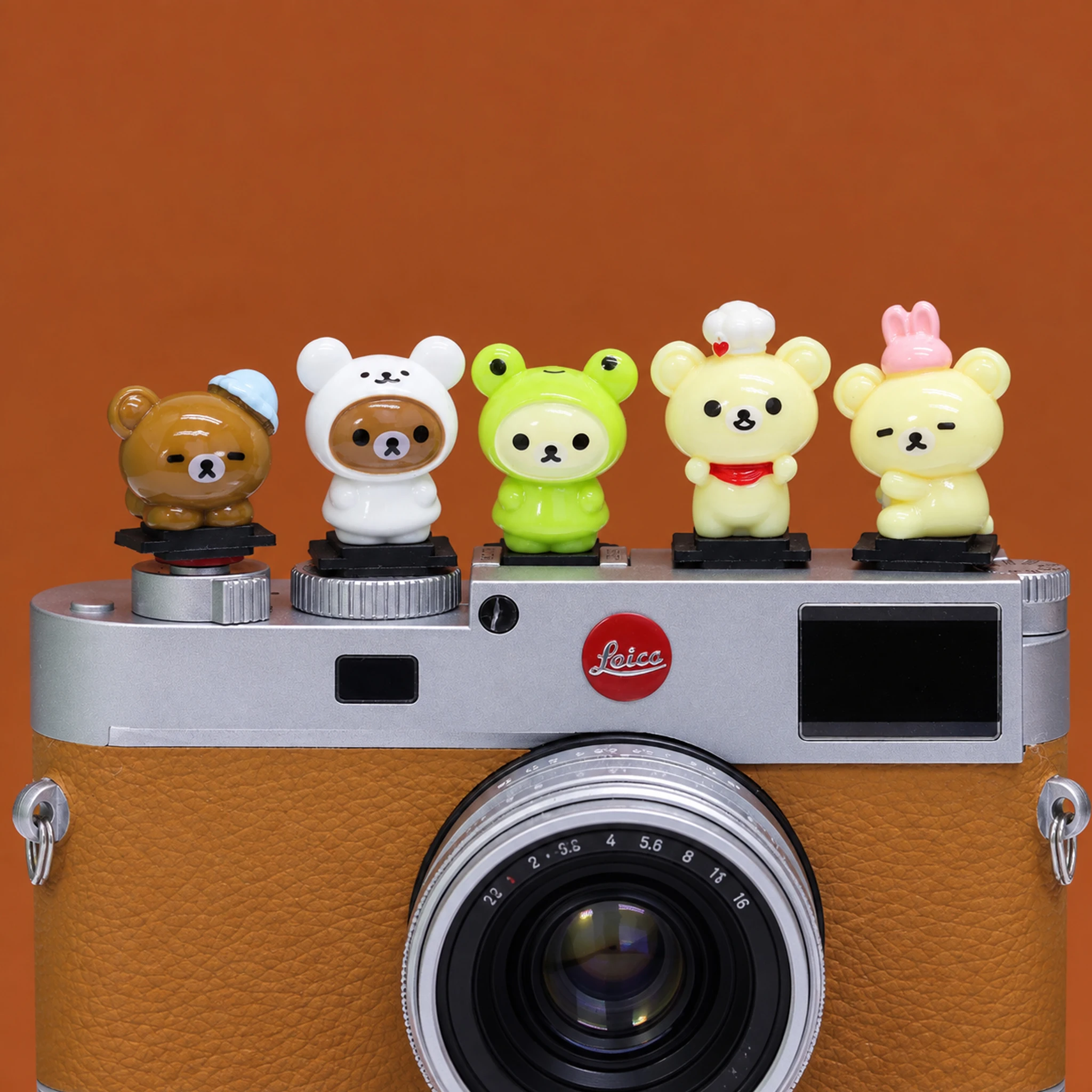 Dress Up Bear Camera Hot Shoe Cover 3D Hot Shoe Cap Dustproof Protector Universal for Sony A7C II A6700 Canon R50 Fujifilm X-M5