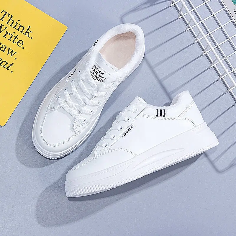 

Spring Autumn New Ladies Sneakers Shoes Versatile Antislip Board Footwear Soft Soled Casual Flat Comfortable Fashion Women Shoes