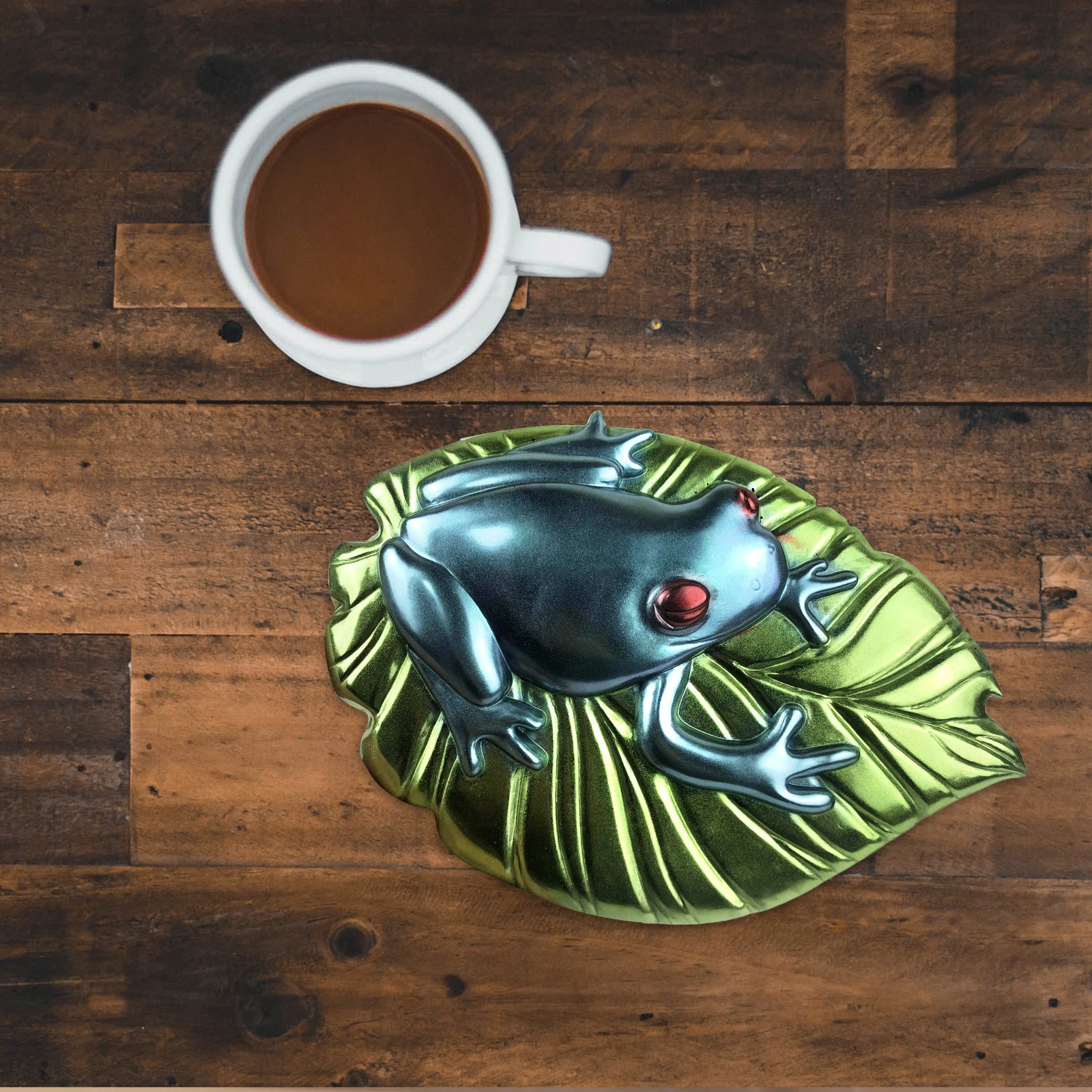 

Durable Silicone Frog on Leaf Mold for Epoxy Resin DIY Craft Casting Mold Creative Frog Craft Molds Epoxy Molds