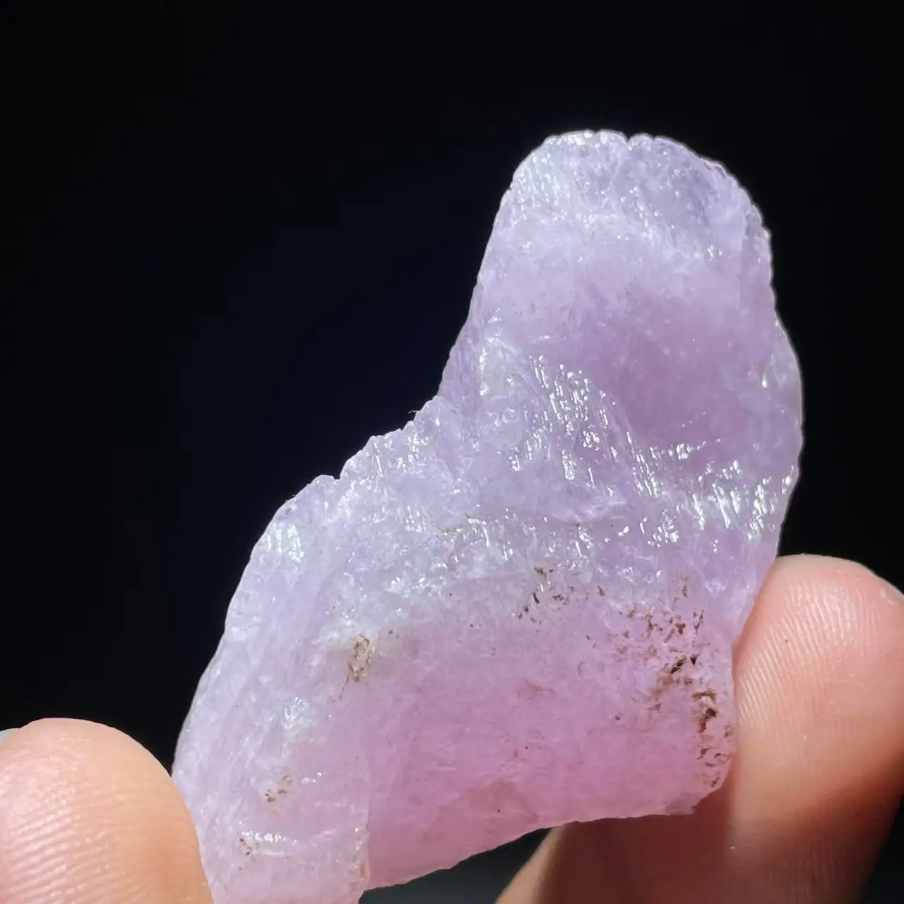 New 100% natural, kunzite, raw stone mineral home decoration ornaments from Morocco