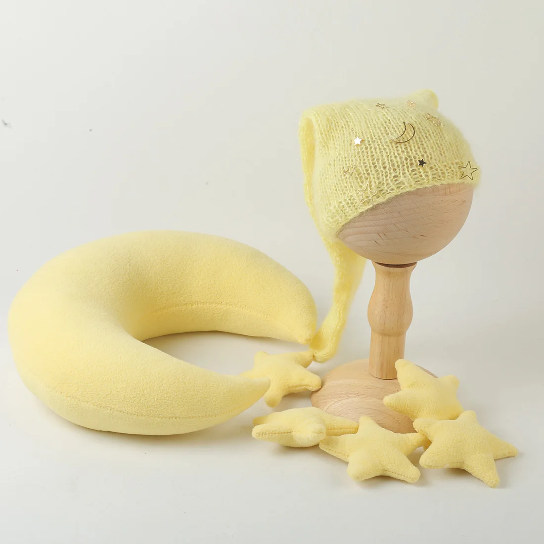 Yellow Stretch Mohair Newborn Photography Outfit Star Moon Knit Hat Footed Romper Baby Studio Photo Props
