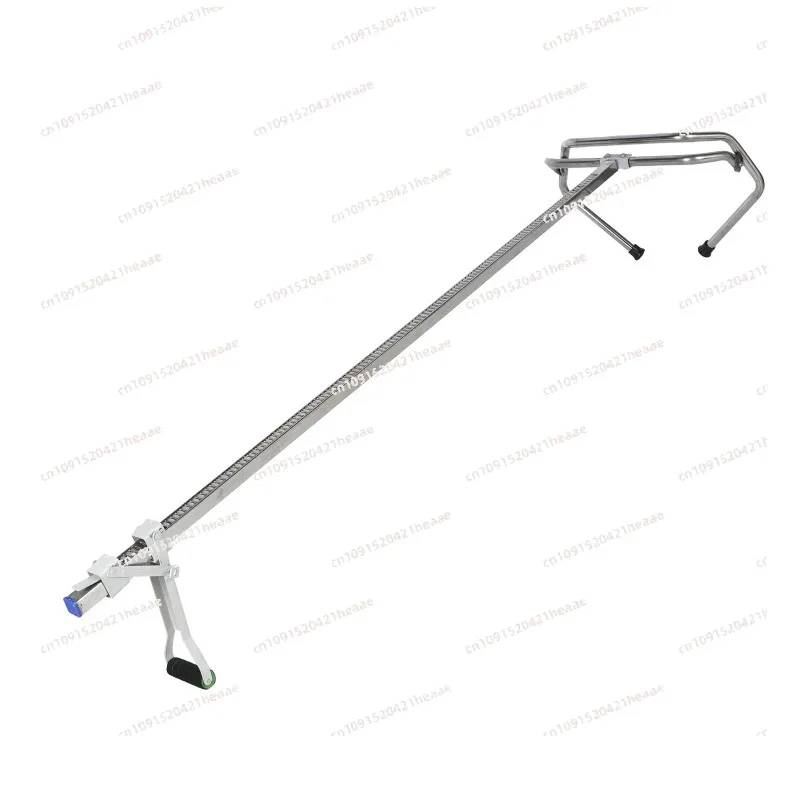 Suitable for hand cranked assisted tools for cattle delivery