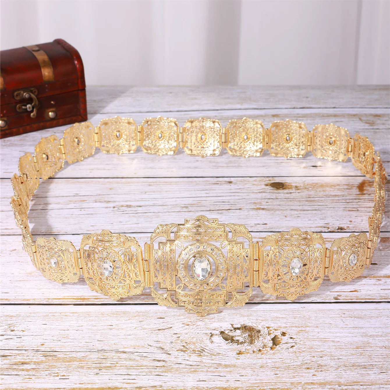 

Middle Eastern Bridal alloy Belt Inlaid With Rhinestone Size Adjustable Waist Chain Court Retro Style