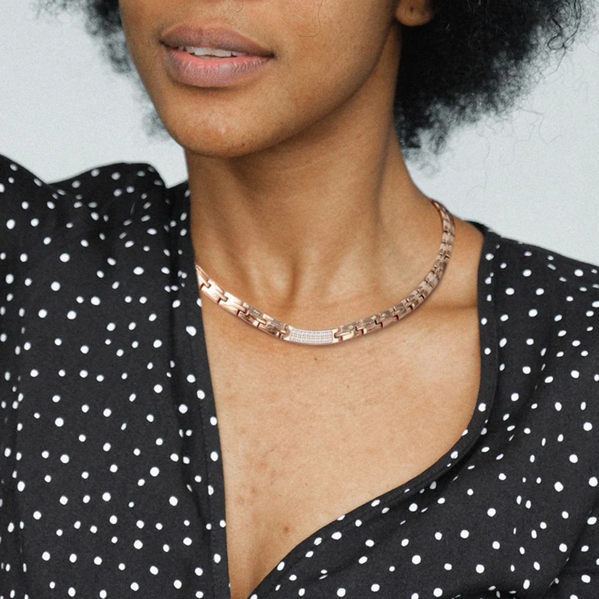 Titanium Steel Magnetic Necklace Negative Ion Anti-Radiation Slimming Necklace Stainless Steel Therapy Collar