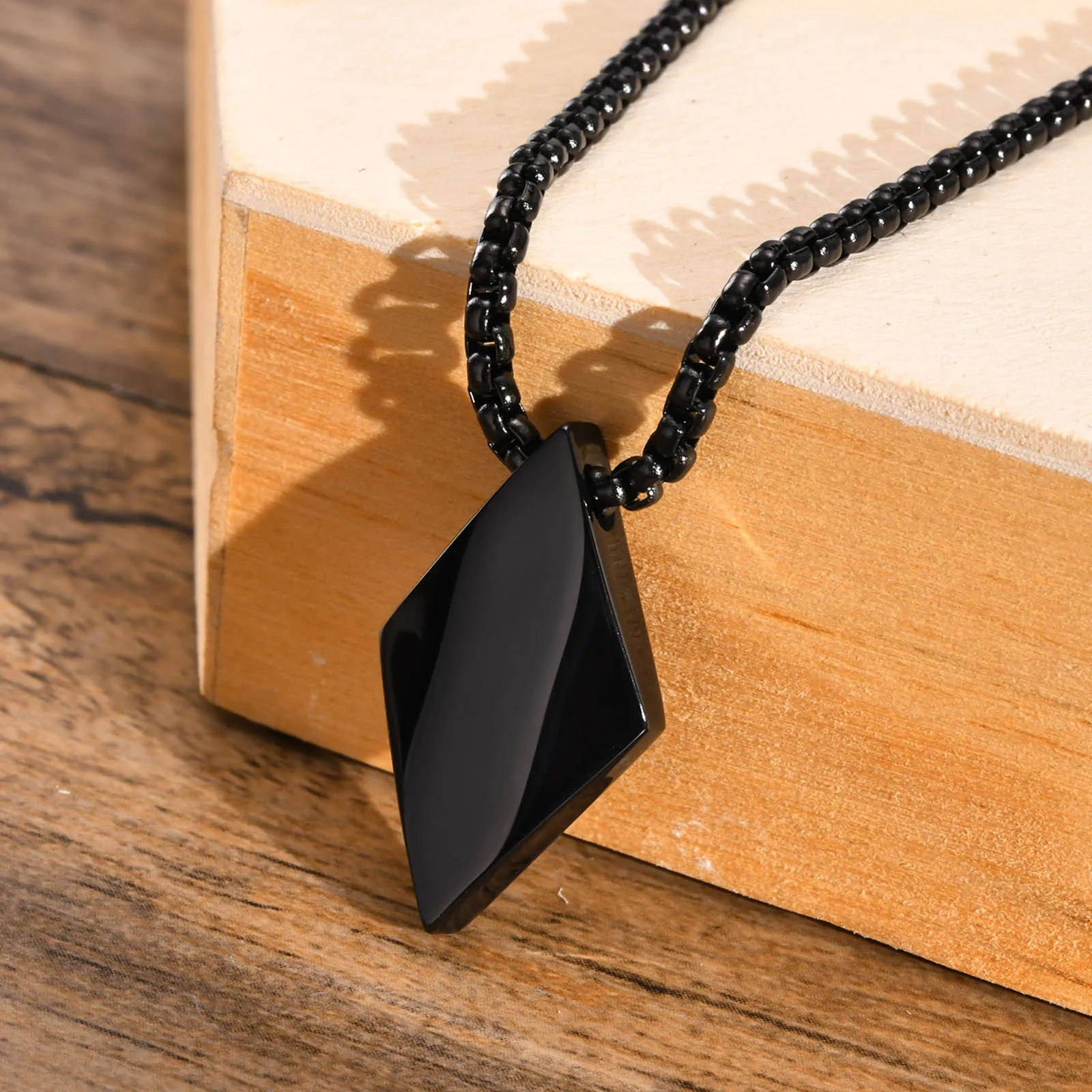 Vnox Rhombus Necklace for Men, Stainless Steel Geometric Pendant with Adjustable Box Chain, Simple Classic Minimalist Collar