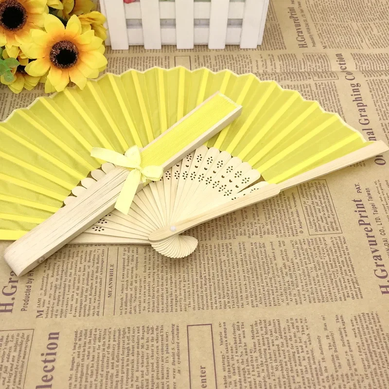 25/30/50/80/100PCS Gepersonaliseerde Bruiloft Zijden Fan Tie Lint Aangepaste Afdrukken Naam Datum Handgemaakte Vouwventilator