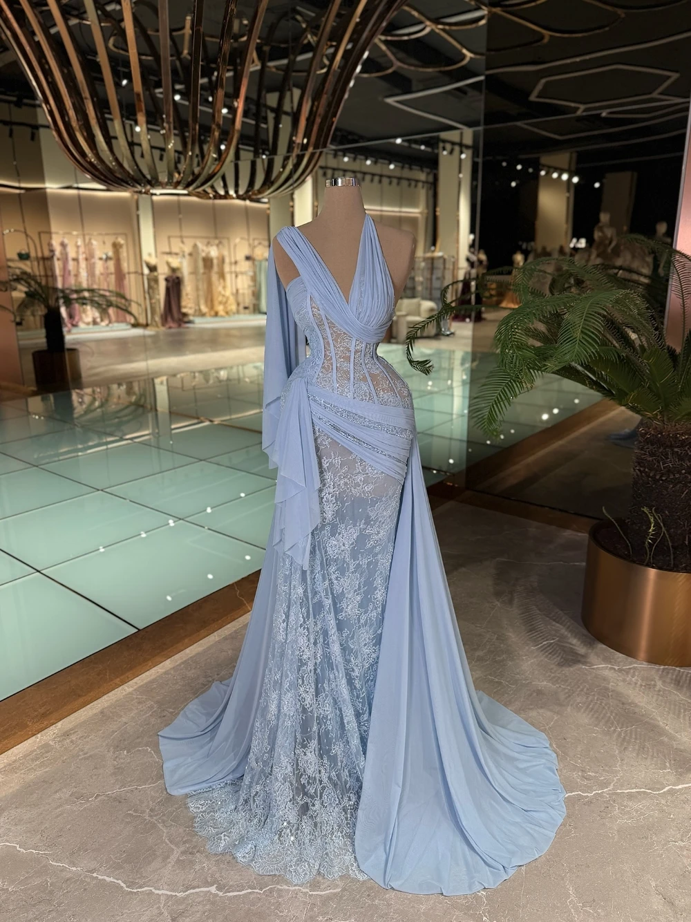 Elegant Sky Blue Mermaid Evening Gown Charming Dazzling Lace Appliques Draped Chiffon Plus Size Formal Prom Dress For Women