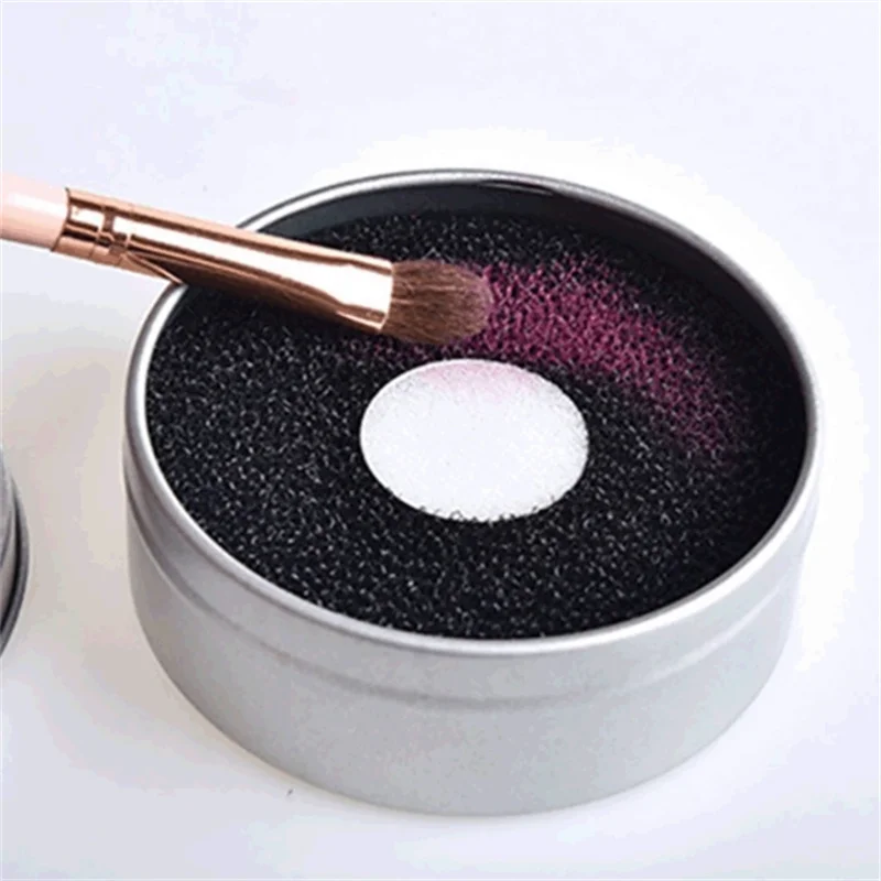 

1PC Sponge Power Eyeshadow Brush Cleaner Makeup Brush Cleaner Remover Quick Color Off Make Up Brushes Cleaner Tool