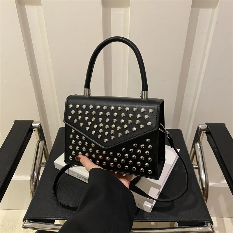 

2025 new autumn casual and trendy women small square bag niche design shoulder cross-body bag for women