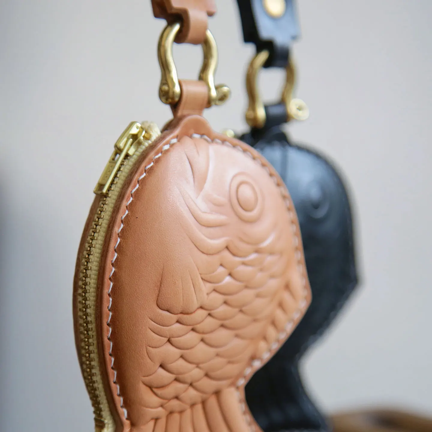 Handmade Red Snapper Fish Bag Charm Japanese Retro Leather Coin Purse Small Storage Bag Keychain Decoration