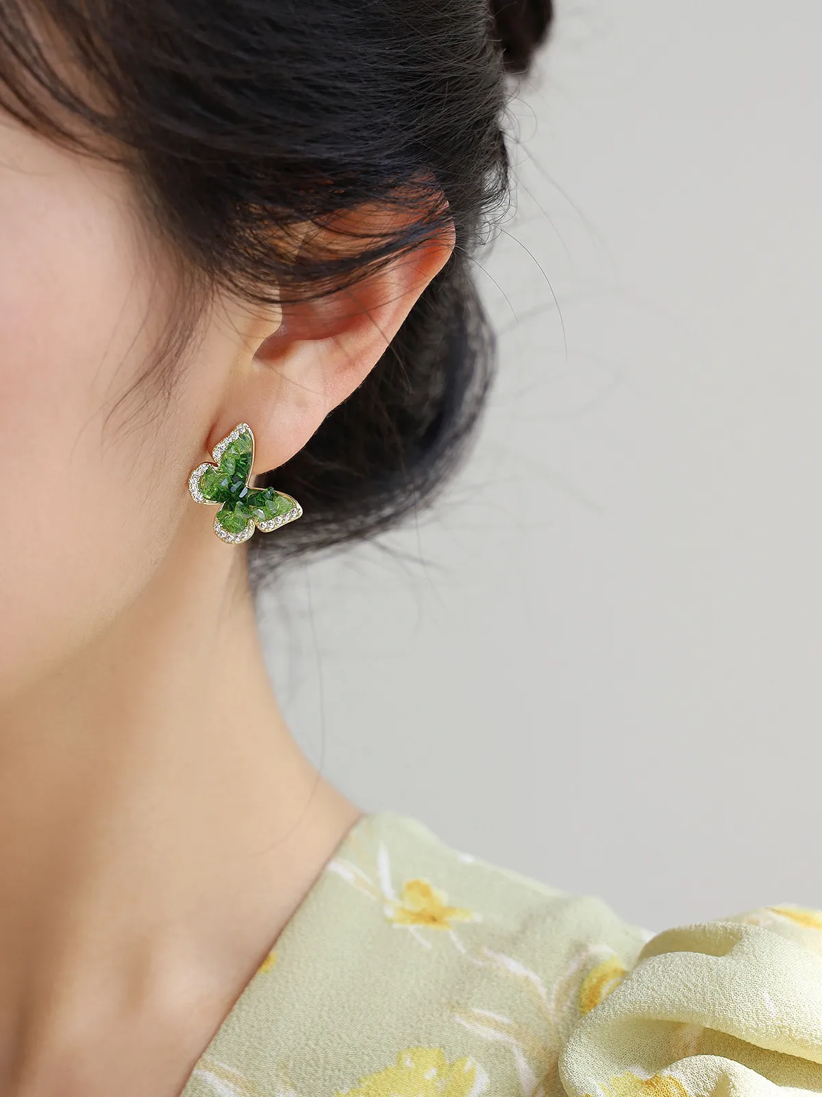 Korean New Design Fashion Jewelry 14K Gold plated Green Crystal Butterfly Earrings Elegant Women Daily Work Accessories
