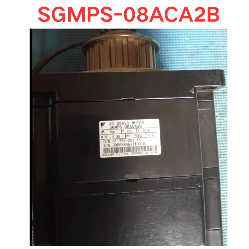Used OEM disassembled parts SGMPS-08ACA2B Servo Motor Functional test OK