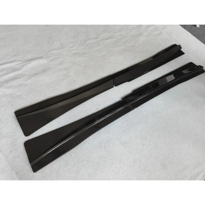 

Suitable for McLaren MP4-12C 650S modified body kit OEM style genuine carbon fiber side skirts and body side edges