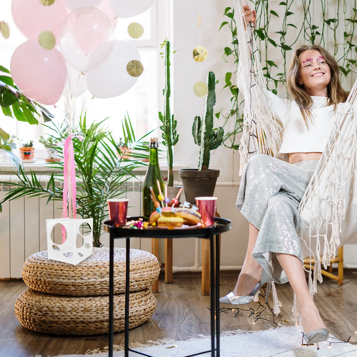 

11 Holes Size Measuring Box Foldable Balloon Measurement Tool Plastic Tool for Party Wedding Decoration Lightweight Portable