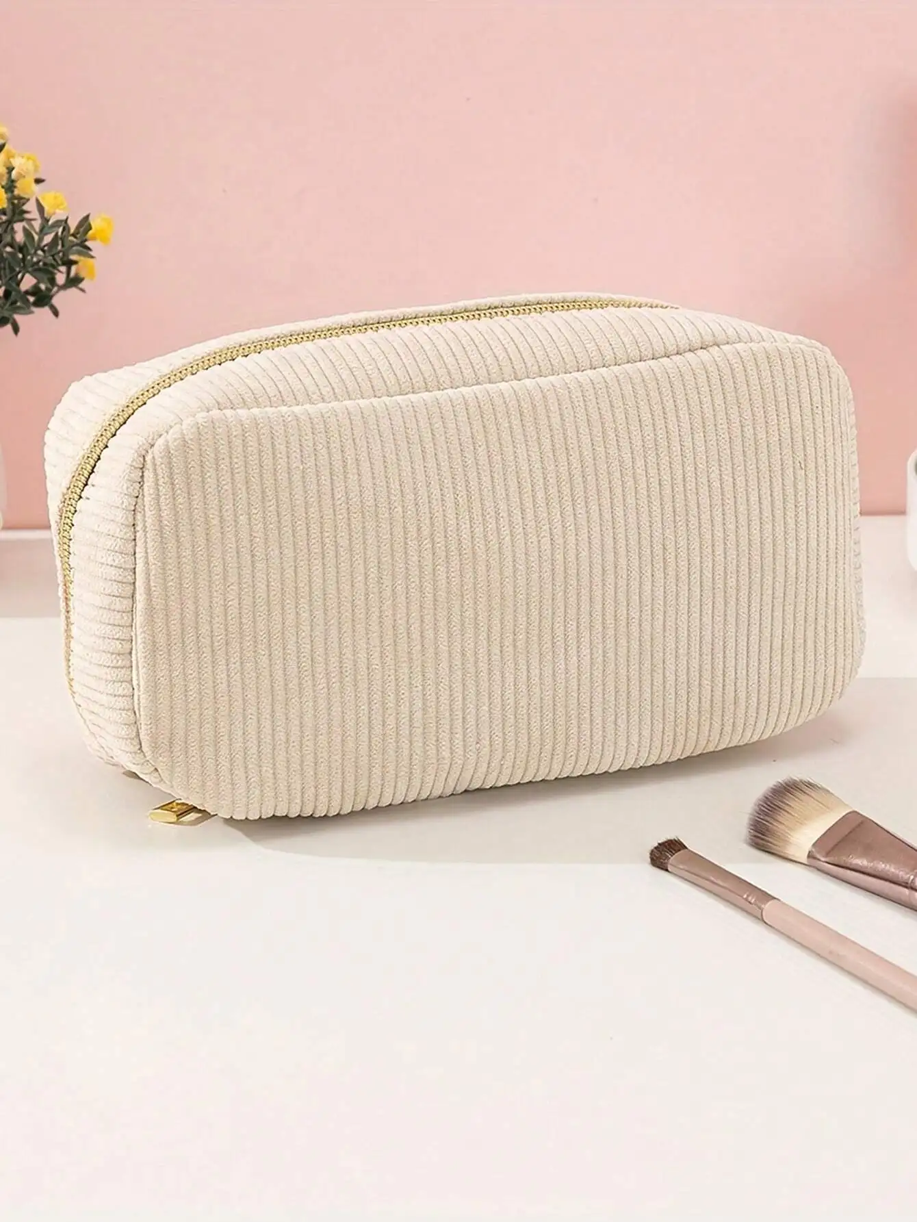 

Fluffy Bag Corduroy Beige Makeup Bag, Mini Cosmetic Bag, Simple Zipper Pouch For Women, Spacious Fashionable Cosmetic Wallet, Tr