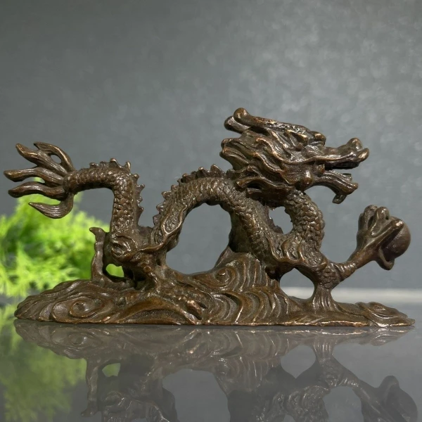 

Antique antique old dragon lucky zodiac dragon crafts Jinlong home living room office decorations ornaments