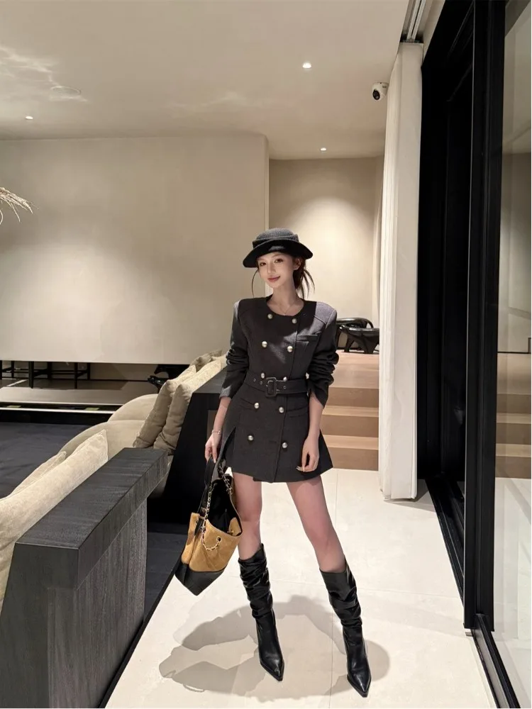 

Корейский стиль: короткая хлопковая куртка и юбка с высокой талией, женский модный комплект для ранней весны, двубортный ансамбль, стройнящий силуэт.