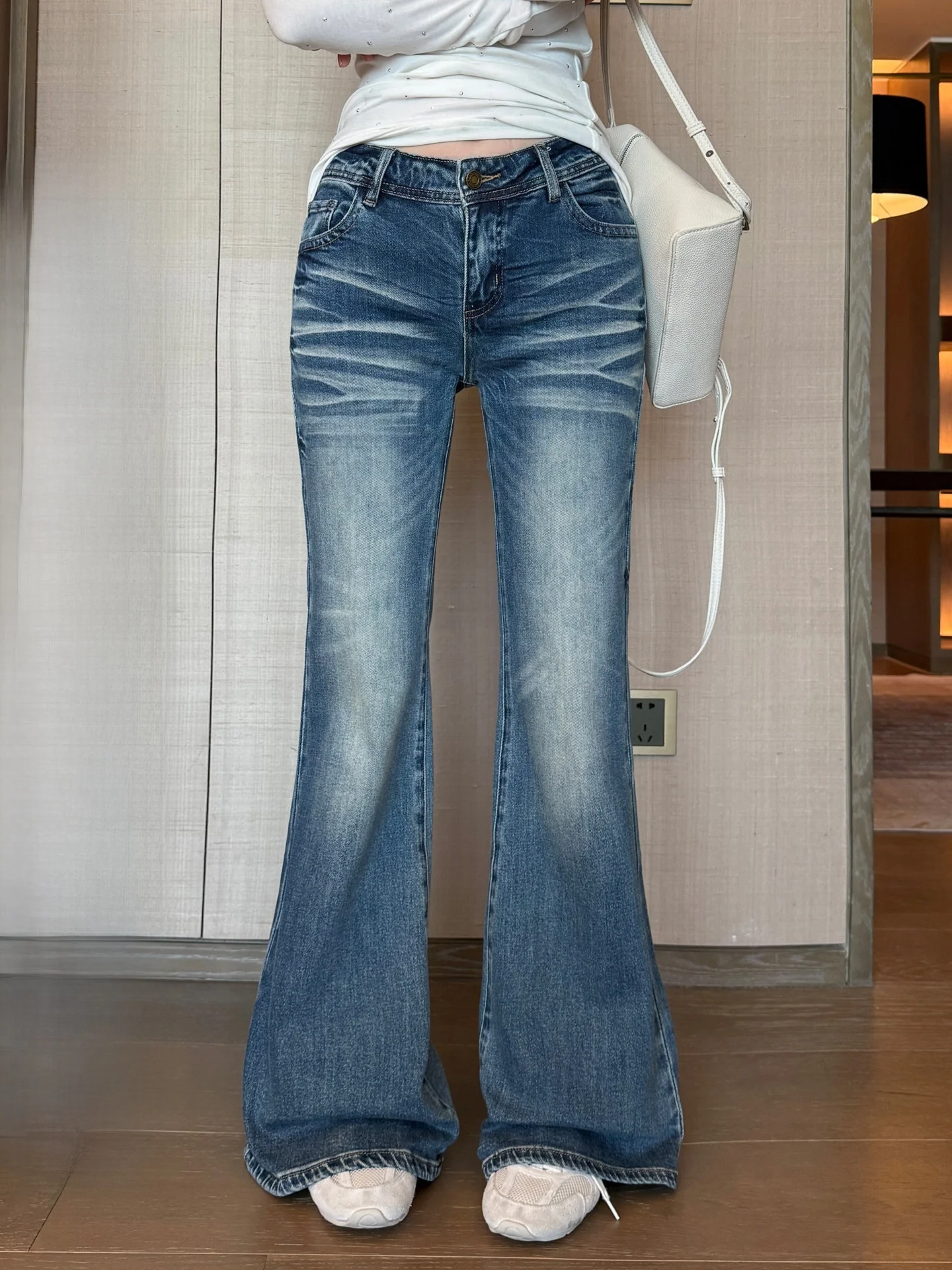 

Low Waist Flared Jeans Loose Women's Denim Pants Vintage Sle Casual Wear Winter Season Ladies Slim Fit Jeans