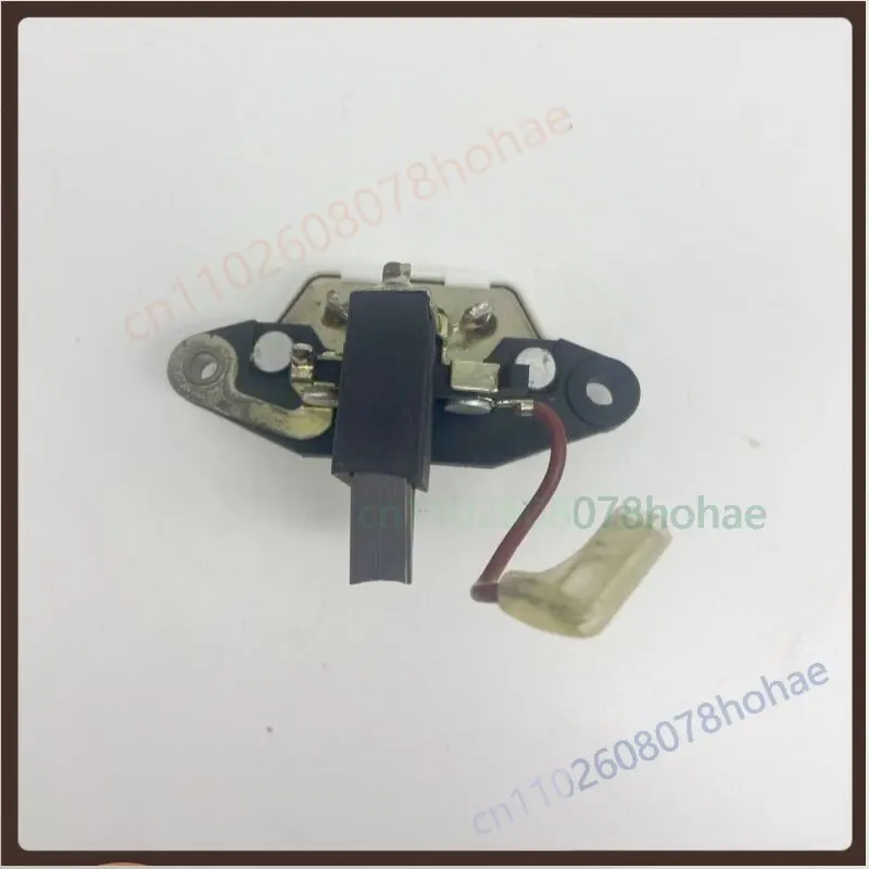 For 28V 2000W Alternator Voltage Regulator With Carbon Brush For Steyr Coal Truck  Truck Generator Replacement Parts